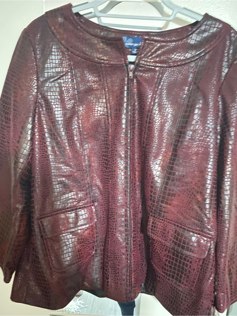Susan Graver/Style Crocodile-Print Burgundy Jacket Size Womens Medium like new